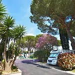Les Cigales Campingplads 4*