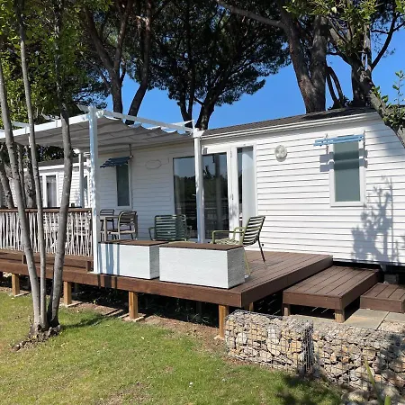 Camping Les Cigales Campsite