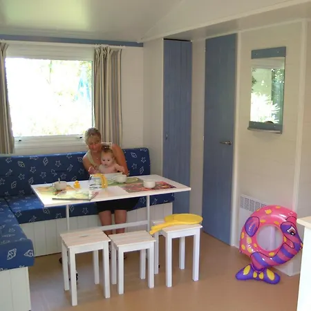 Camping Les Cigales Campsite